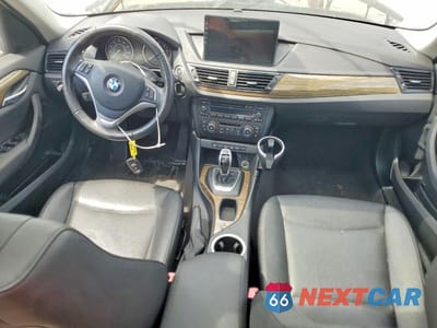Zdjęcie 8 z 12 samochodu: 2013 BMW X1 XDRIVE28I VIN:WBAVL1C55DVR81863 - miniatura