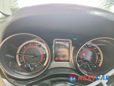 Zdjęcie 9 z 13 samochodu: 2015 DODGE JOURNEY CROSSROAD VIN:3C4PDDGG2FT651543 - miniatura