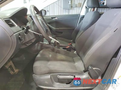 Zdjęcie 7 z 12 samochodu: 2012 VOLKSWAGEN JETTA BASE VIN:3VW2K7AJ1CM387692 - miniatura