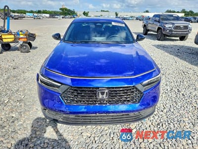 Piąte zdjęcie samochodu w środku: 2023 HONDA ACCORD HYBRID SPORT VIN:1HGCY2F53PA013187 - miniatura