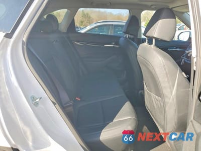 Zdjęcie 10 z 12 samochodu: 2021 KIA SELTOS EX VIN:KNDERCAA4M7142255 - miniatura