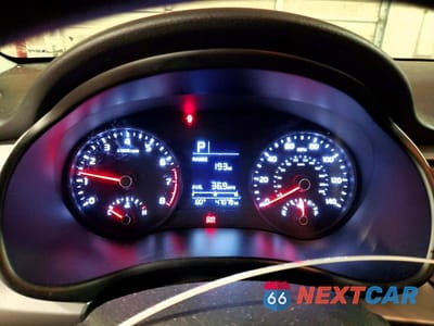 Zdjęcie 9 z 12 samochodu: 2022 KIA RIO S VIN:3KPA24AD5NE452581 - miniatura