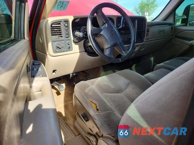 Zdjęcie 8 z 12 samochodu: 2005 CHEVROLET SILVERADO K1500 VIN:1GCEK14T35Z164212 - miniatura