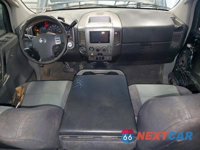 Zdjęcie 8 z 12 samochodu: 2004 NISSAN TITAN XE VIN:1N6AA06B14N503102 - miniatura