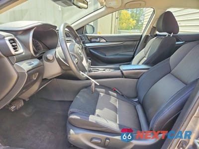 Zdjęcie 7 z 12 samochodu: 2020 NISSAN MAXIMA S VIN:1N4AA6BV0LC385016 - miniatura