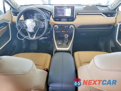 Zdjęcie 8 z 12 samochodu: 2020 TOYOTA RAV4 LIMITED VIN:2T3DWRFV1LW063146 - miniatura