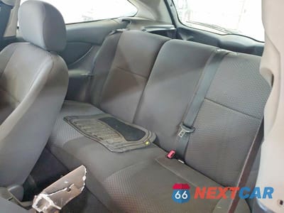 Zdjęcie 10 z 12 samochodu: 2005 FORD FOCUS ZX3 VIN:3FAFP31N85R112575 - miniatura