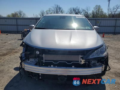 Piąte zdjęcie samochodu w środku: 2020 CHRYSLER PACIFICA TOURING L PLUS VIN:2C4RC1EG1LR127649 - miniatura