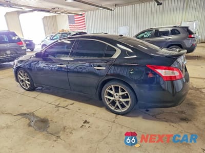 Drugie zdjęcie samochodu z przodu: 2011 NISSAN MAXIMA 3.5 S VIN:1N4AA5AP8BC862187 - miniatura