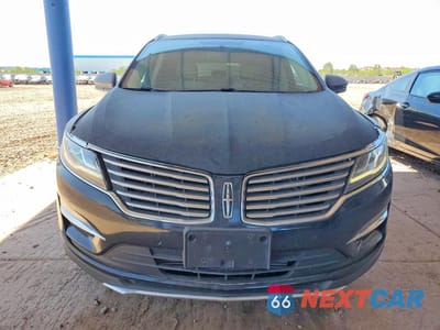 Piąte zdjęcie samochodu w środku: 2017 LINCOLN MKC RESERVE VIN:5LMCJ3C94HUL00336 - miniatura