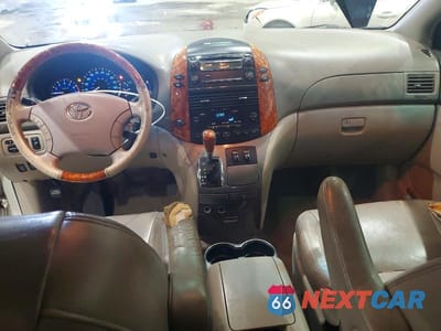 Zdjęcie 8 z 12 samochodu: 2006 TOYOTA SIENNA XLE LIMITED 7 PASSENGER VIN:5TDZA22C96S464000 - miniatura