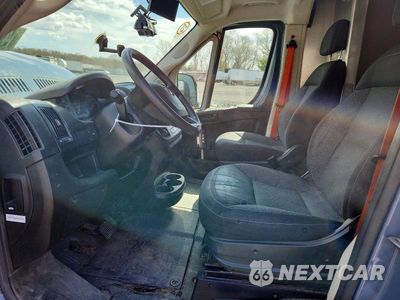 Zdjęcie 7 z 13 samochodu: 2020 RAM PROMASTER 3500 VIN:3C6URVJG4LE136831 - miniatura
