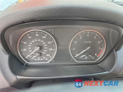 Zdjęcie 9 z 13 samochodu: 2011 BMW 135 I VIN:WBAUN7C51BVM25040 - miniatura