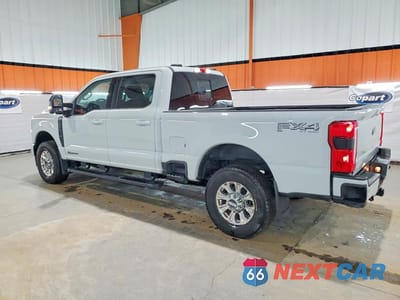 Drugie zdjęcie samochodu z przodu: 2025 FORD F350 SUPER DUTY VIN:1FT8W3BT5SEC70003 - miniatura
