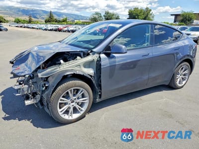 2023 TESLA MODEL Y 7SAYGDEEXPA194719 - główne zdjęcie licytacji z USA - miniatura