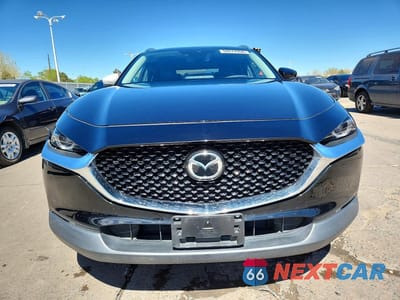 Piąte zdjęcie samochodu w środku: 2023 MAZDA CX-30 PREMIUM VIN:3MVDMBDMXPM527581 - miniatura