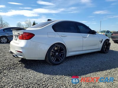 Trzecie zdjęcie samochodu z tyłu: 2015 BMW M3 VIN:WBS3C9C59FP803382 - miniatura