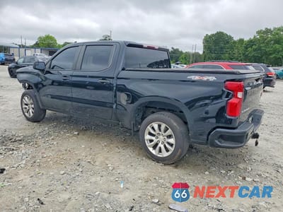 Drugie zdjęcie samochodu z przodu: 2020 CHEVROLET SILVERADO K1500 CUSTOM VIN:1GCPYBEK5LZ349488 - miniatura
