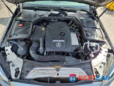 Zdjęcie 11 z 12 samochodu: 2015 MERCEDES-BENZ C 300 4MATIC VIN:55SWF4KB8FU035067 - miniatura
