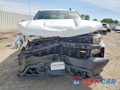 Piąte zdjęcie samochodu w środku: 2021 CHEVROLET SILVERADO K1500 VIN:1GCRYAEH4MZ261296 - miniatura