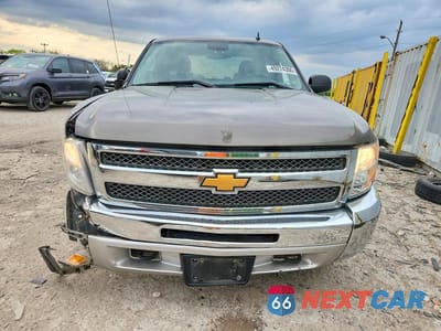 Piąte zdjęcie samochodu w środku: 2013 CHEVROLET SILVERADO K1500 LT VIN:3GCPKSE71DG212871 - miniatura