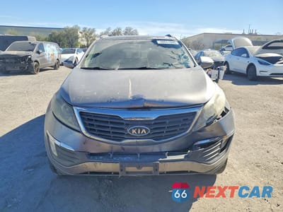 Piąte zdjęcie samochodu w środku: 2011 KIA SPORTAGE EX VIN:KNDPC3A21B7143170 - miniatura