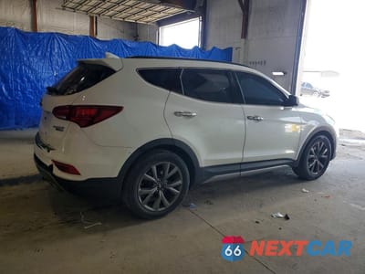 Trzecie zdjęcie samochodu z tyłu: 2017 HYUNDAI SANTA FE SPORT 2.0T ULTIMATE VIN:5XYZWDLA8HG478402 - miniatura