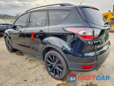 Drugie zdjęcie samochodu z przodu: 2017 FORD ESCAPE TITANIUM VIN:1FMCU0JD9HUA10660 - miniatura