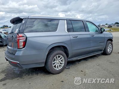 Trzecie zdjęcie samochodu z tyłu: 2021 CHEVROLET SUBURBAN K1500 LT VIN:1GNSKCKT5MR376343 - miniatura