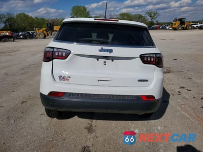 Zdjęcie 6 z 13 samochodu: 2023 JEEP COMPASS LATITUDE VIN:3C4NJDBN2PT514156 - miniatura