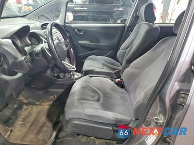 Zdjęcie 7 z 12 samochodu: 2009 HONDA FIT VIN:JHMGE88249S008865 - miniatura