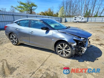 Czwarte zdjęcie samochodu z boku: 2018 NISSAN MAXIMA 3.5 S VIN:1N4AA6AP0JC376204 - miniatura