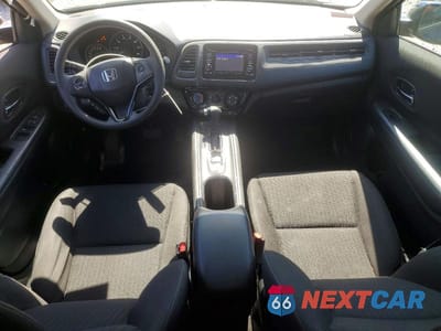 Zdjęcie 8 z 12 samochodu: 2016 HONDA HR-V LX VIN:3CZRU6H31GM720700 - miniatura