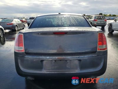 Zdjęcie 6 z 12 samochodu: 2013 CHRYSLER 300 VIN:2C3CCAAG1DH632209 - miniatura