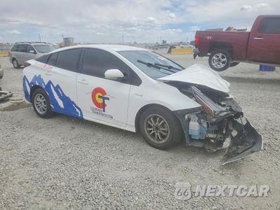 Czwarte zdjęcie samochodu z boku: 2021 TOYOTA PRIUS XLE VIN:JTDKAMFU8N3159250 - miniatura