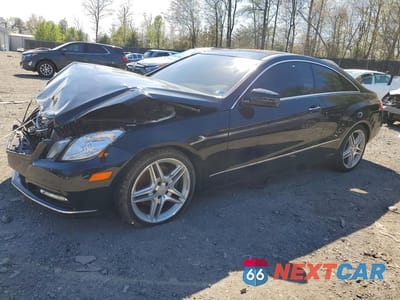 2013 MERCEDES-BENZ E 350 4MATIC WDDKJ8JB8DF211671 - główne zdjęcie licytacji z USA - miniatura