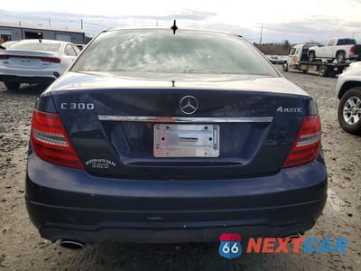 Zdjęcie 6 z 11 samochodu: 2013 MERCEDES-BENZ C 300 4MATIC VIN:WDDGF8AB0DR271563 - miniatura