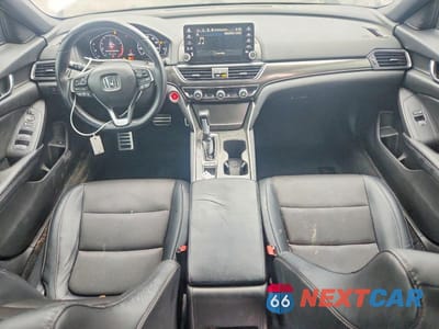 Zdjęcie 8 z 12 samochodu: 2018 HONDA ACCORD SPORT VIN:1HGCV1F38JA205746 - miniatura