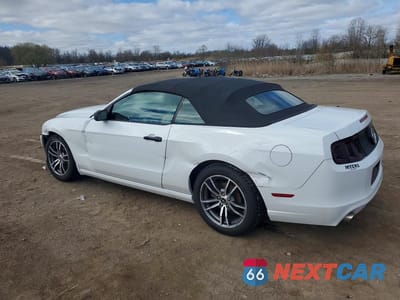 Drugie zdjęcie samochodu z przodu: 2014 FORD MUSTANG VIN:1ZVBP8EM5E5275689 - miniatura
