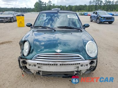 Piąte zdjęcie samochodu w środku: 2007 MINI COOPER VIN:WMWRF33507TF66599 - miniatura