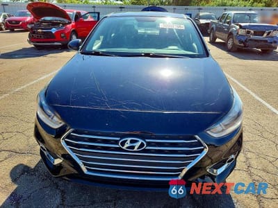 Piąte zdjęcie samochodu w środku: 2019 HYUNDAI ACCENT SEL VIN:3KPC24A34KE060610 - miniatura