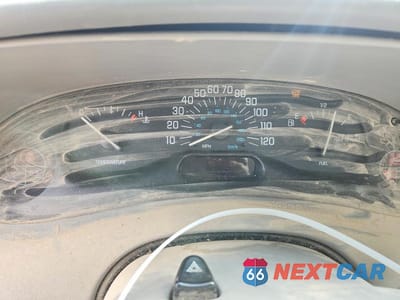 Zdjęcie 9 z 12 samochodu: 2002 BUICK CENTURY CUSTOM VIN:2G4WS52J821231593 - miniatura
