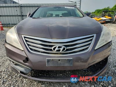 Piąte zdjęcie samochodu w środku: 2016 HYUNDAI AZERA BASE VIN:KMHFG4JG8GA509990 - miniatura
