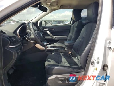 Zdjęcie 7 z 13 samochodu: 2025 MITSUBISHI ECLIPSE CROSS SE VIN:JA4ATWAA6SZ005122 - miniatura