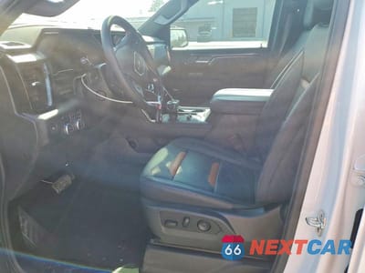 Zdjęcie 7 z 12 samochodu: 2025 GMC SIERRA VIN:3GTUUEEL7SG277037 - miniatura