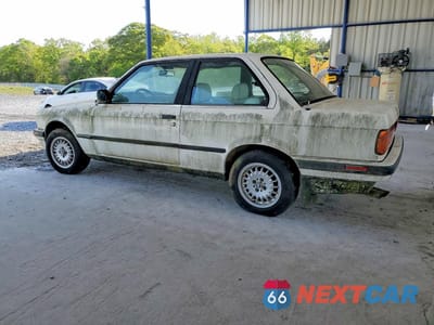 Drugie zdjęcie samochodu z przodu: 1989 BMW 325 I VIN:WBAAA1309K4204999 - miniatura