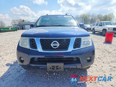 Piąte zdjęcie samochodu w środku: 2012 NISSAN PATHFINDER S VIN:5N1AR1NB6CC631215 - miniatura