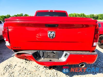 Zdjęcie 6 z 12 samochodu: 2014 RAM 1500 ST VIN:3C6JR6AT0EG111325 - miniatura