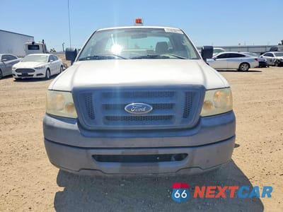 Piąte zdjęcie samochodu w środku: 2007 FORD F150 VIN:1FTRF12W07KD42382 - miniatura