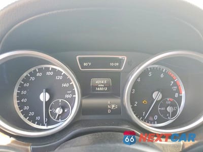 Zdjęcie 9 z 13 samochodu: 2015 MERCEDES-BENZ ML 400 4MATIC VIN:4JGDA5GB0FA591786 - miniatura